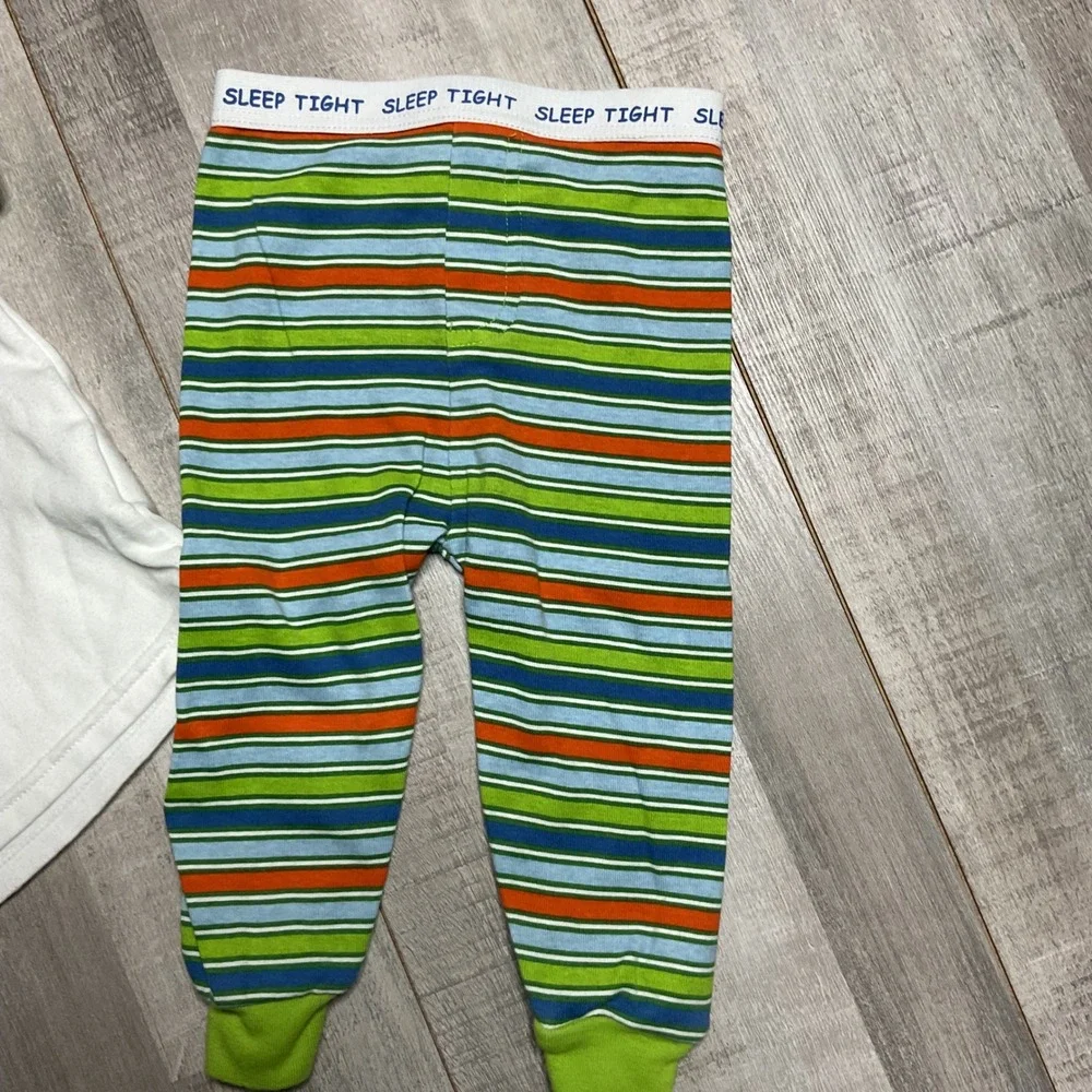 Faded Glory Boys Organic Cotton Alligator Pajama Set White Green Striped 6-9M